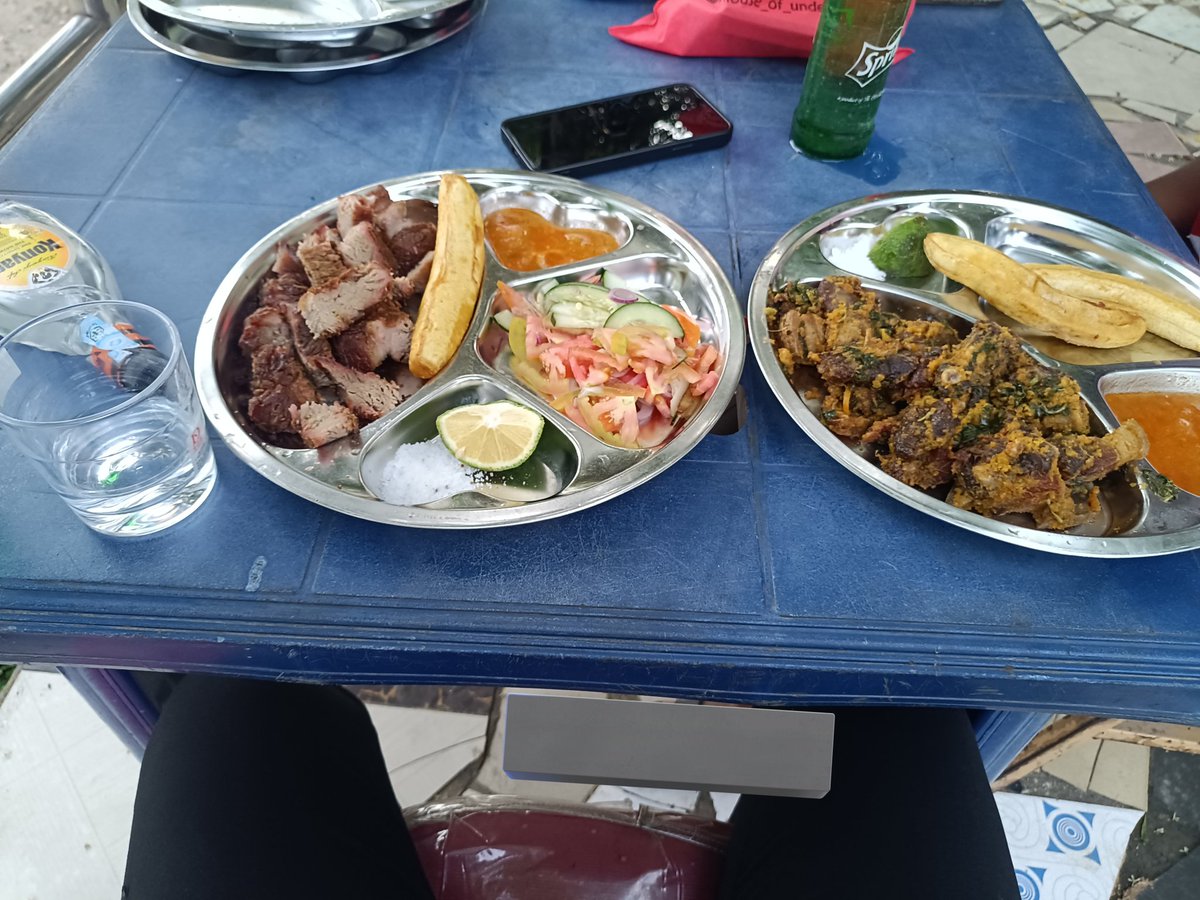 Olesangka tweet media