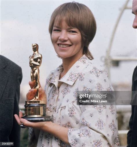 The Curious Pollster tweet media