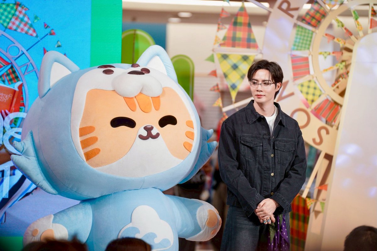 _Hello.98 tweet media