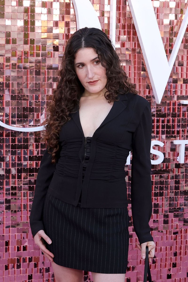 daily kb tweet media