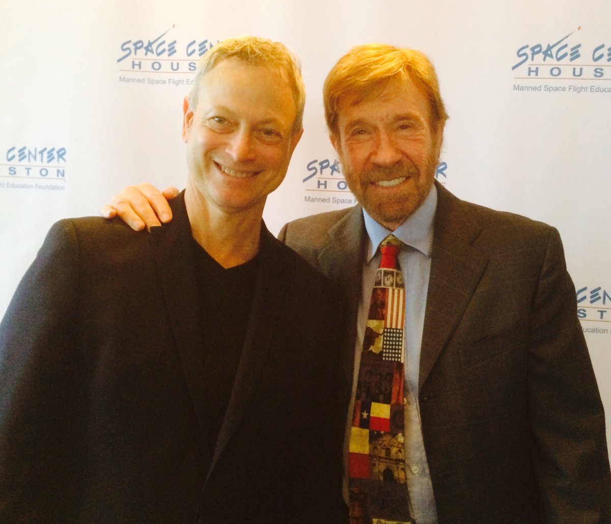 Gary Sinise tweet media