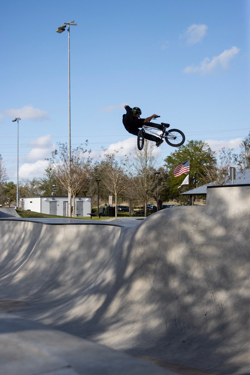 Profile Racing tweet media