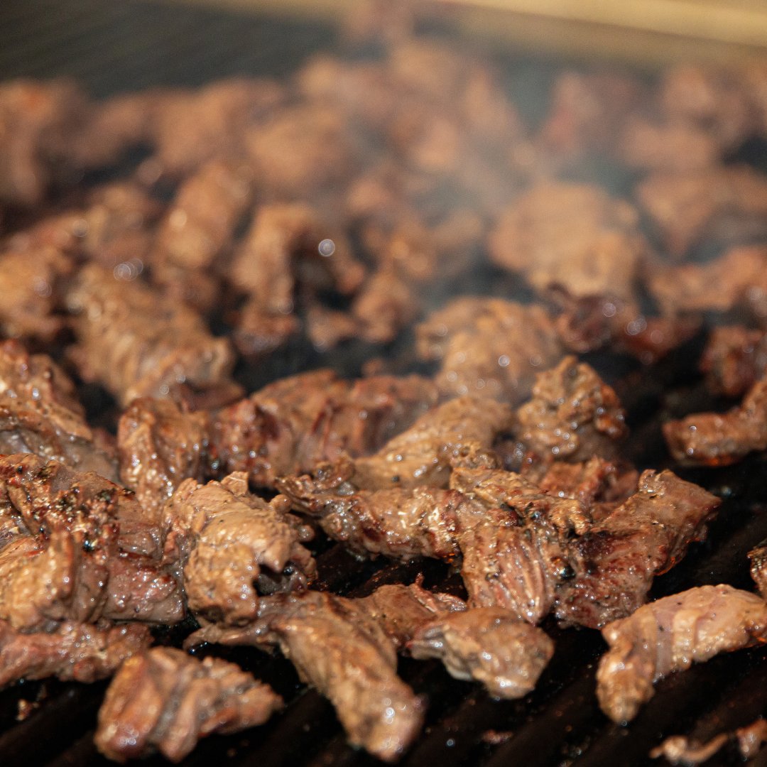 iluvrosas's tweet image. Kick off your weekend with fresh tortillas and sizzling fajitas. Who’s in?🔥😏  

#rosascafeandtortillafactory #madefromscratch #authentic #mexicanfood #mexicanrestaurant #rosascafe