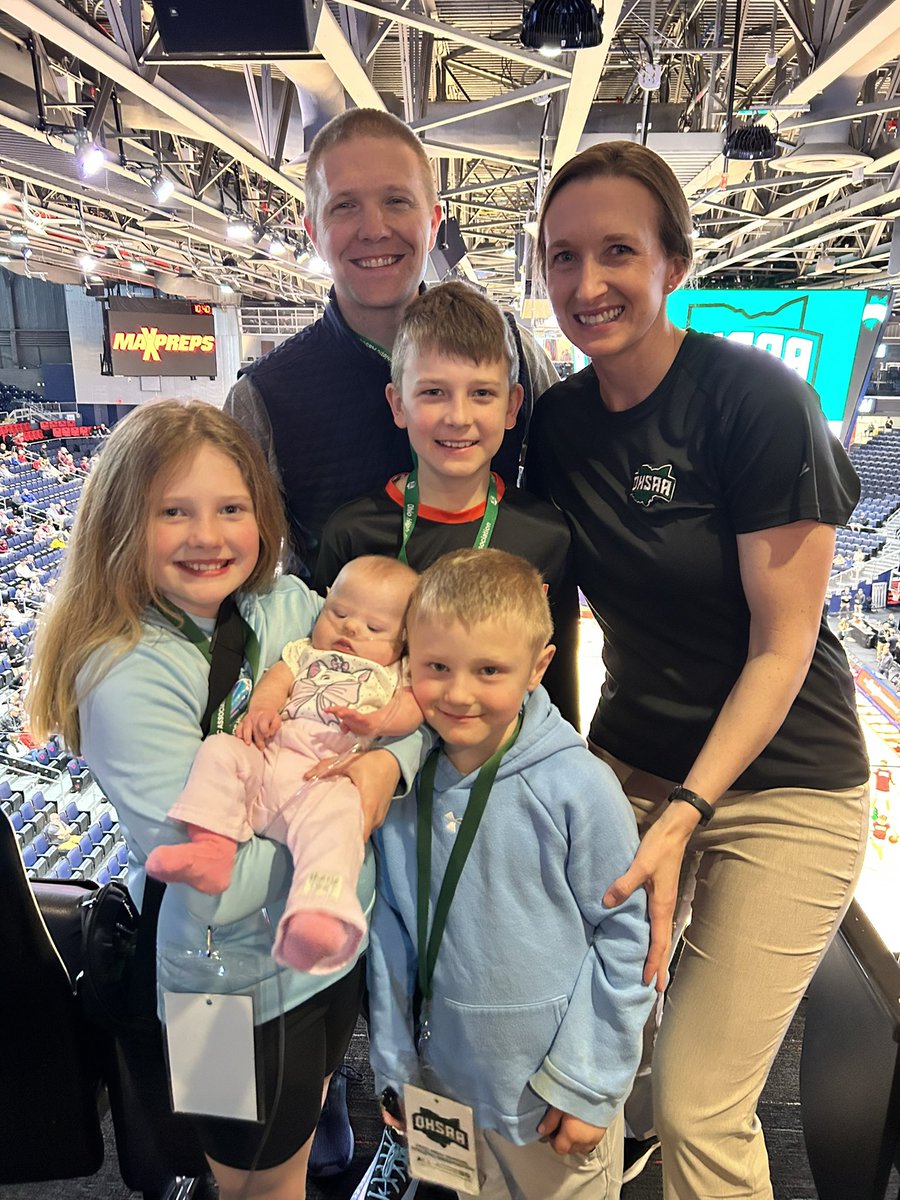 Kristin Ronai tweet media