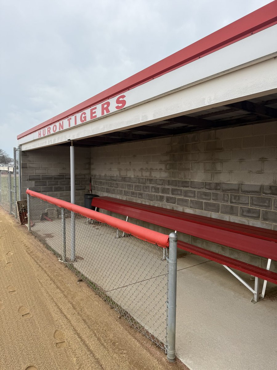 Huron Athletics and Activities tweet media