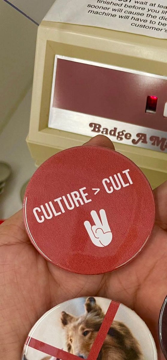 Brian Williams tweet media