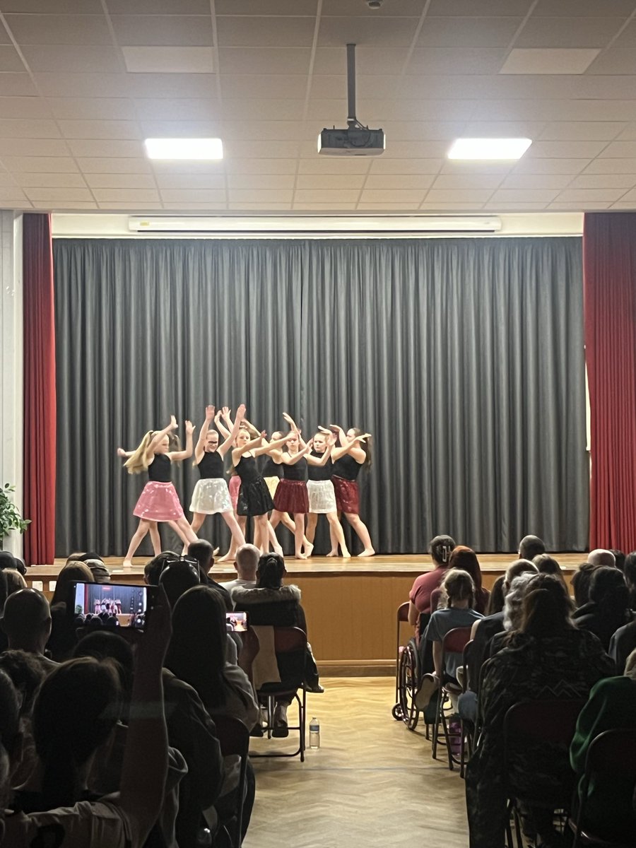 LighthouseMAT's tweet photo. Over the last two nights, we were proud to host our annual Lighthouse Multi Academy Trust Dance Shows! ✨  

All nine schools across the Trust came together to showcase their talents in a truly unforgettable way. Here are some photos from Night One — Wednesday 18th March! https://t.co/zoB5jyMRAE
