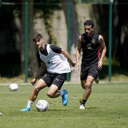 Milan Posts tweet media