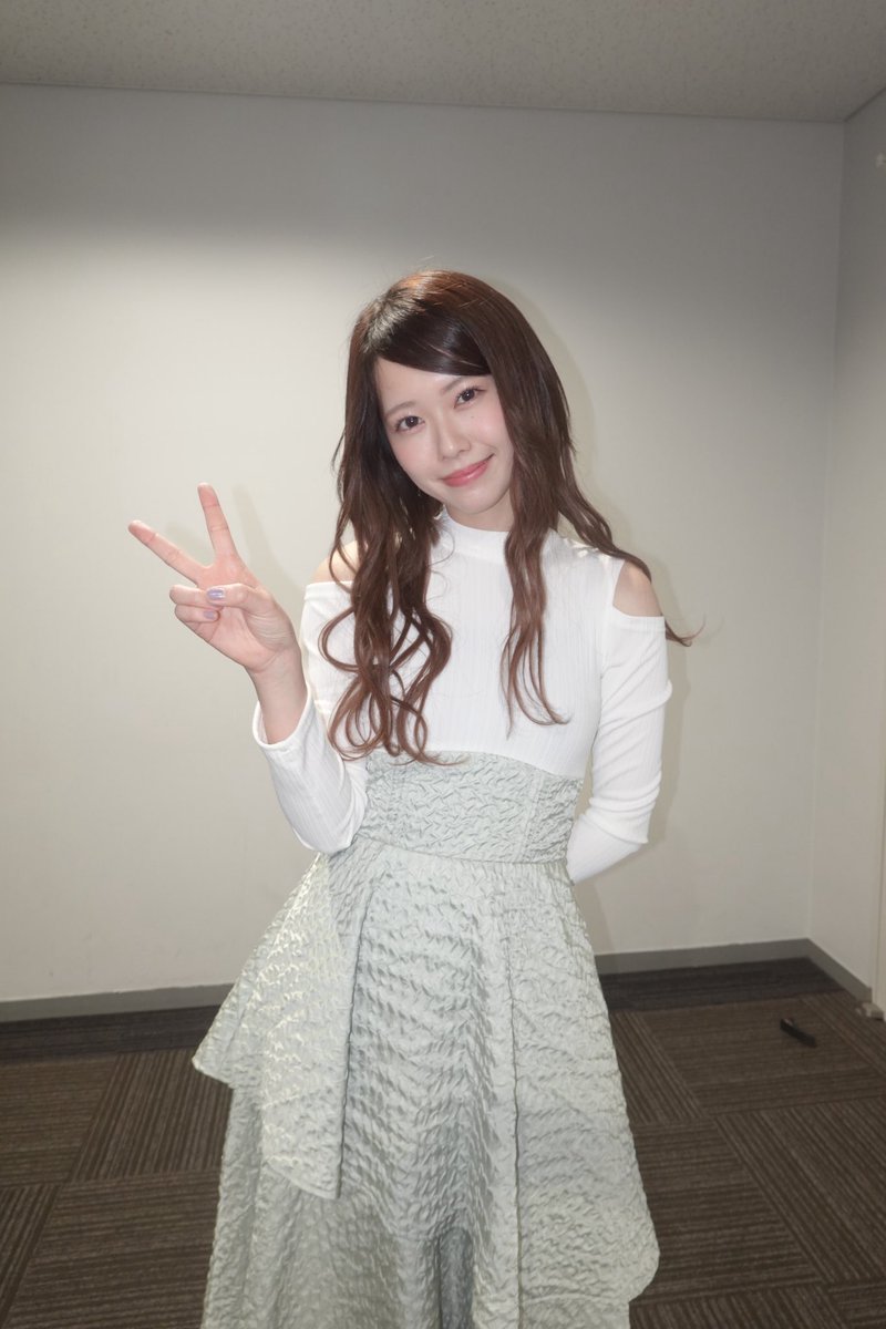Odaeristmas's tweet photo. ホリNSたのしかったああああ🥹

久しぶりにステージでたくさん
歌って踊ったからか幸せだけど疲れがすごくて
おうち帰ったら人生初の風呂キャンだ⭐️
って思ったけどすぐお風呂入りました！

ありがとうございました✨
おやすみなさい！！！！！

#ホリNS https://t.co/e7GFyQSPR3