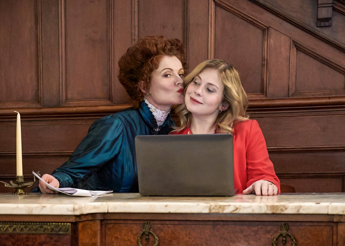 Lionsgate TV tweet media