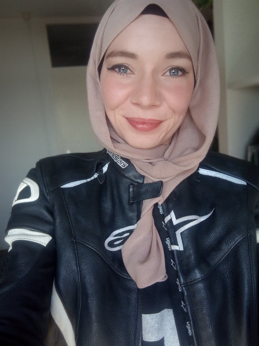 AishaJoon tweet media