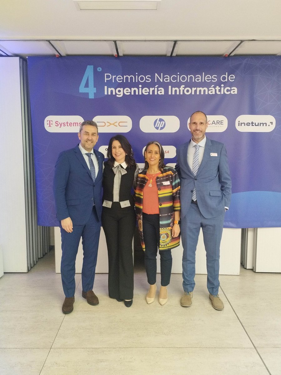 Hoy hemos estado presentes en la 4 edición de los premios Nacionales de Ingeniería Informática del <a href="/cciinfor/">CCII - Consejo General Ingeniería Informática</a>