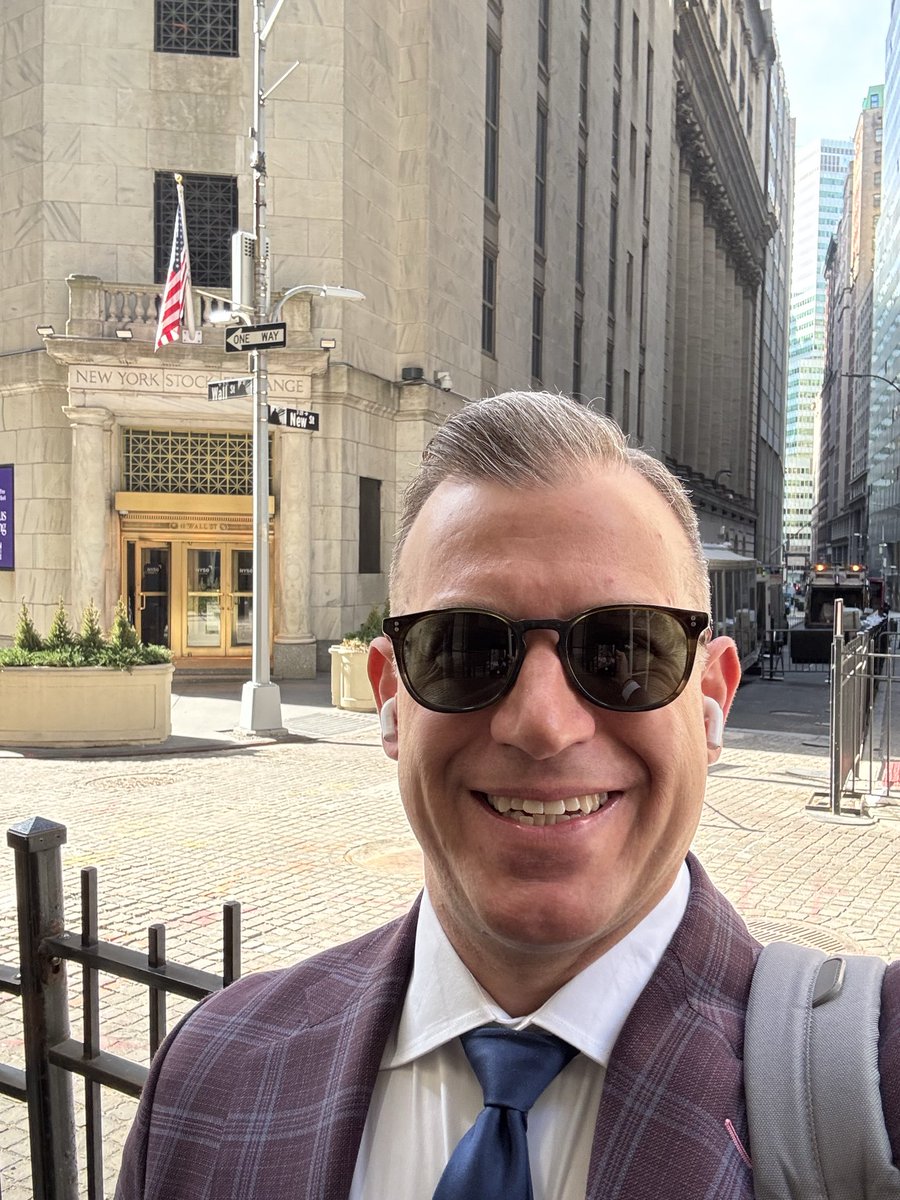 Bill Blue Line tweet media