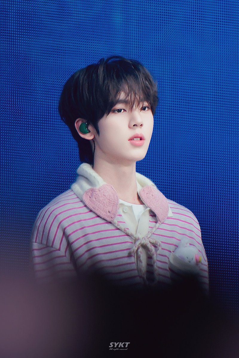 hooraypatchy's tweet photo. ʚ𝘏𝘈𝘗𝘗𝘠 𝘠𝘜𝘑𝘐𝘕 𝘋𝘈𝘠ɞ
🥺

#한유진 #HANYUJIN #韩维辰
#영원한_아기_뽀돌이의_생일 https://t.co/cfVDZnWwk3