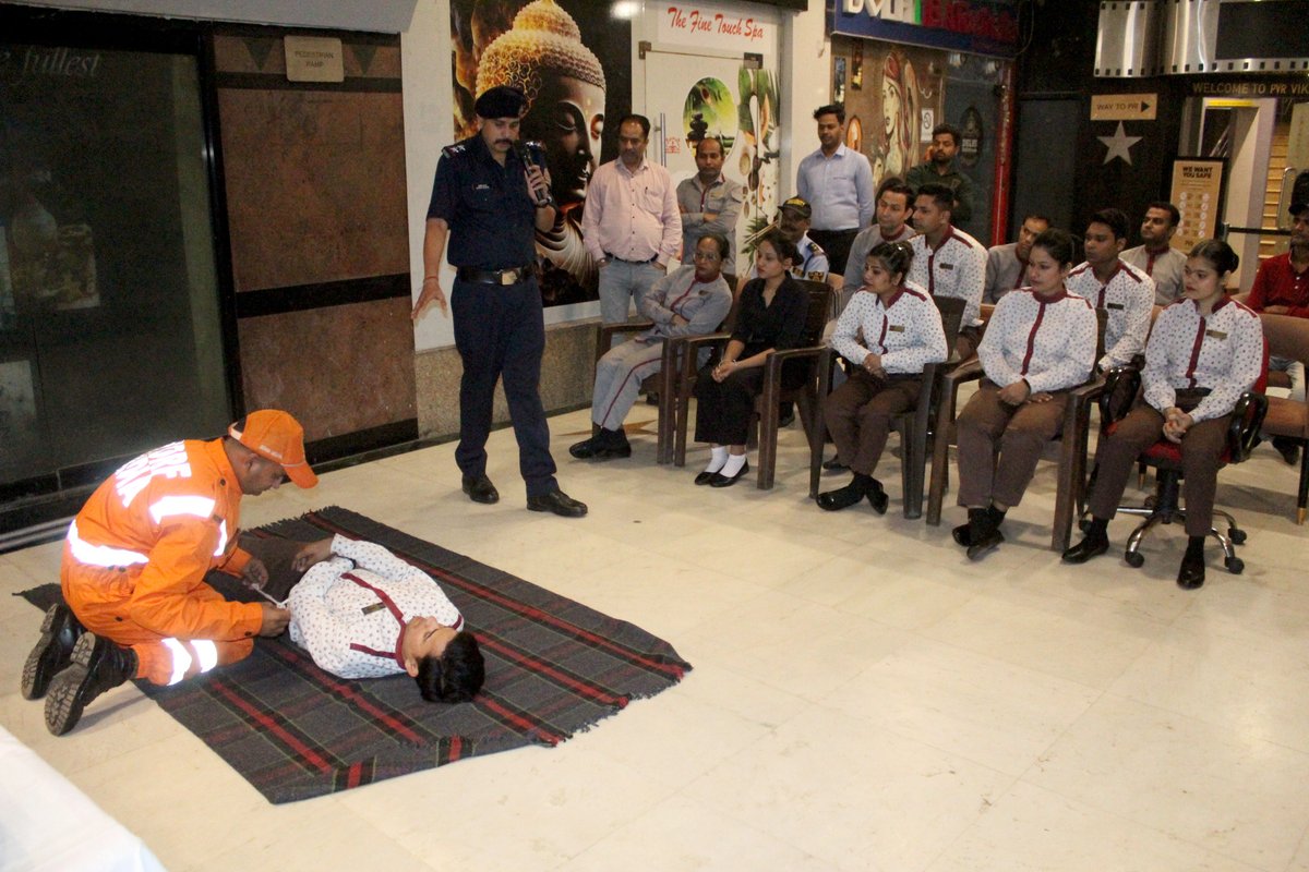 16 NDRF Delhi tweet media