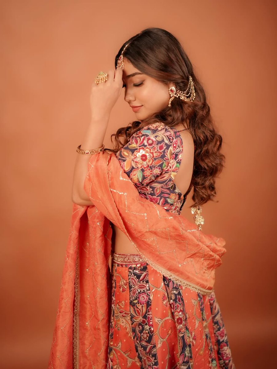 actresswoods's tweet image. Angel Maria 🧡✨️

#Angel #AngelMaria