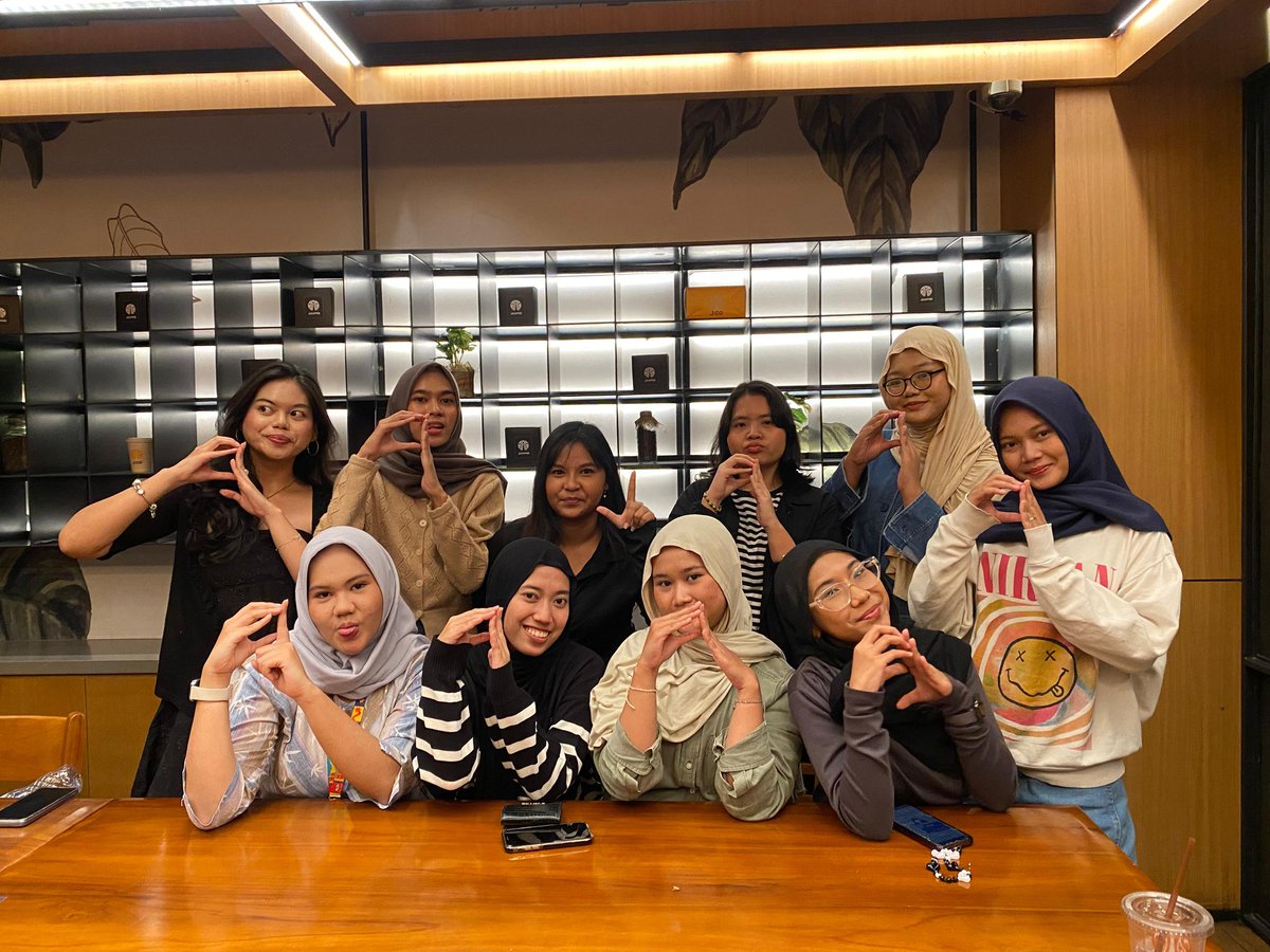 hmnrace's tweet photo. sekalian potret radiv pertama gwa di divisi mantep tersebut https://t.co/iw2ZwoNp27