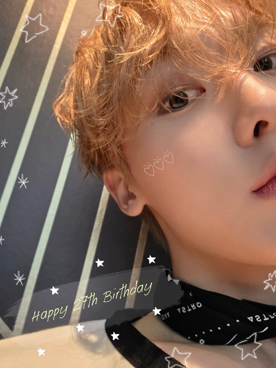 _minren_'s tweet photo. 26歳は念願のハイトーンで多彩な姿を見せてくれたサナ🐥 ✩‧₊˚
27歳のサナが成し遂げたいこと、やりたいことが全て叶いますように🪄💛
お誕生日おめでとう.ᐟ.ᐟ ⟡ ݁₊ .

#영원을_약속해_산하야_생일축하해
#윤산하 #YOONSANHA #ユンサナ https://t.co/eGr1lD3Sfb