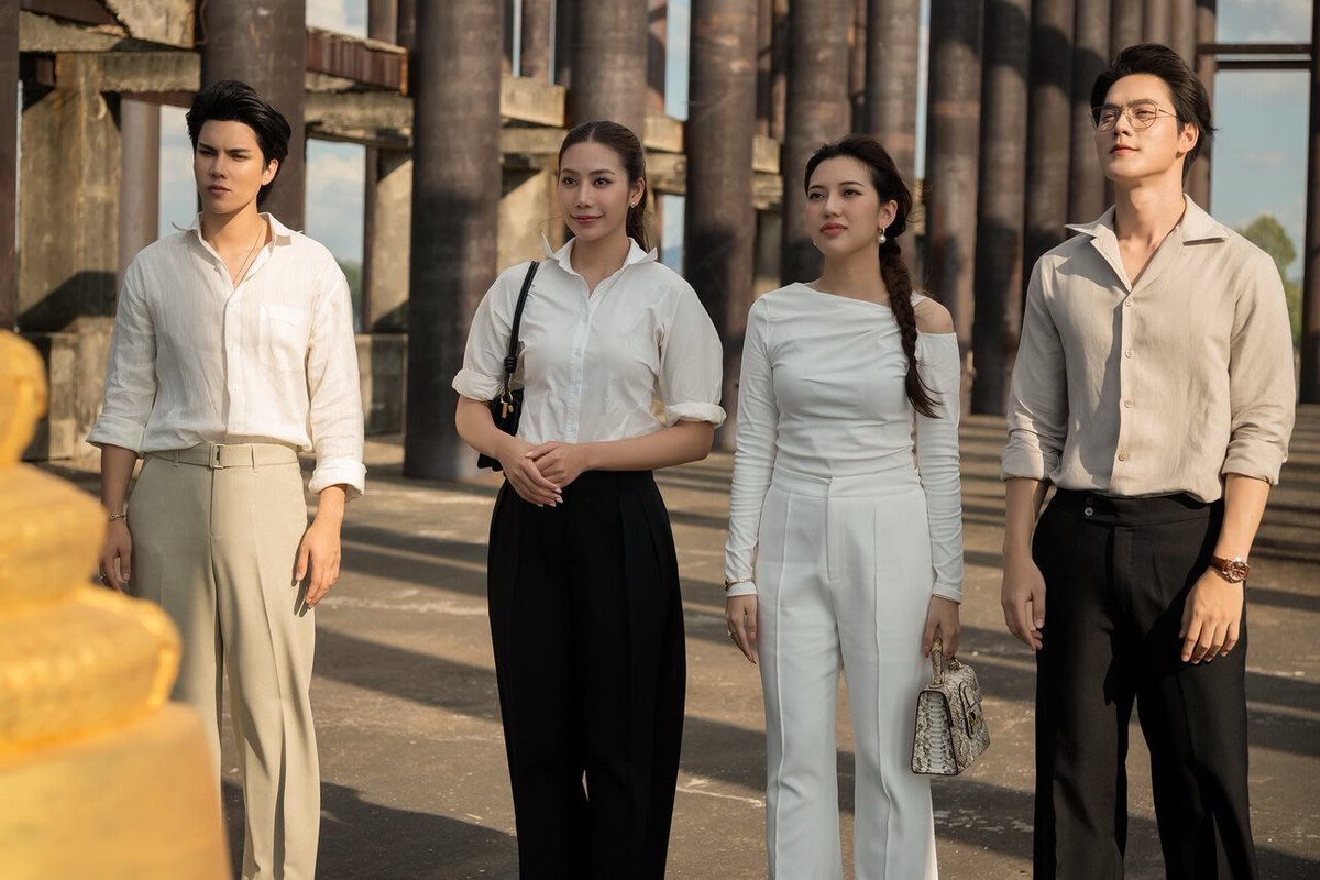 _Hello.98 tweet media