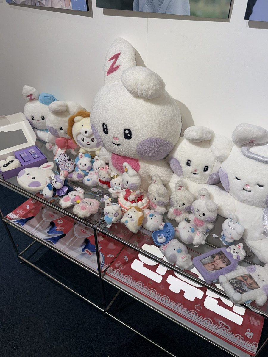 ︎︎🍓🎶 tweet media