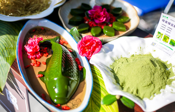 Andrew Manning tweet media