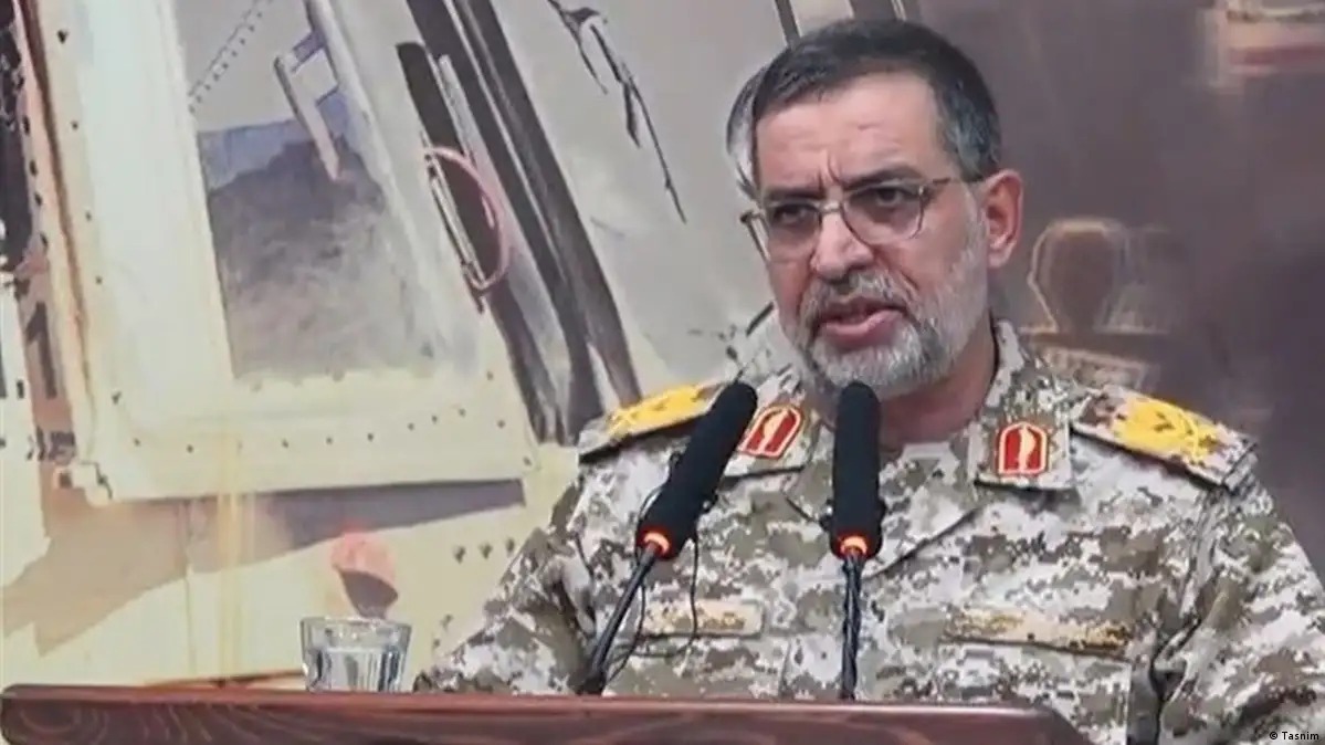 USNewsJP's tweet photo. 【速報】🇮🇷 イランが核の脅威を発表した。

「我々は世界中どこでも、政府関係者、パイロット、兵士を狙う。リゾート地や観光地でさえも。

地球上に安全な場所はない。」

これは公式な警告である。

緊張が新たな段階に突入した。 https://t.co/0TSVh0Sfgj