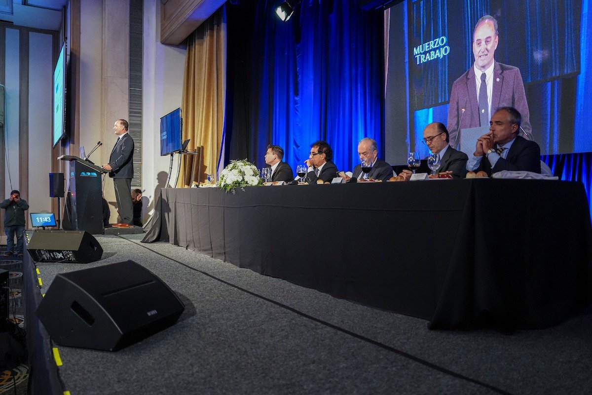 Cámara de Industrias del Uruguay tweet media