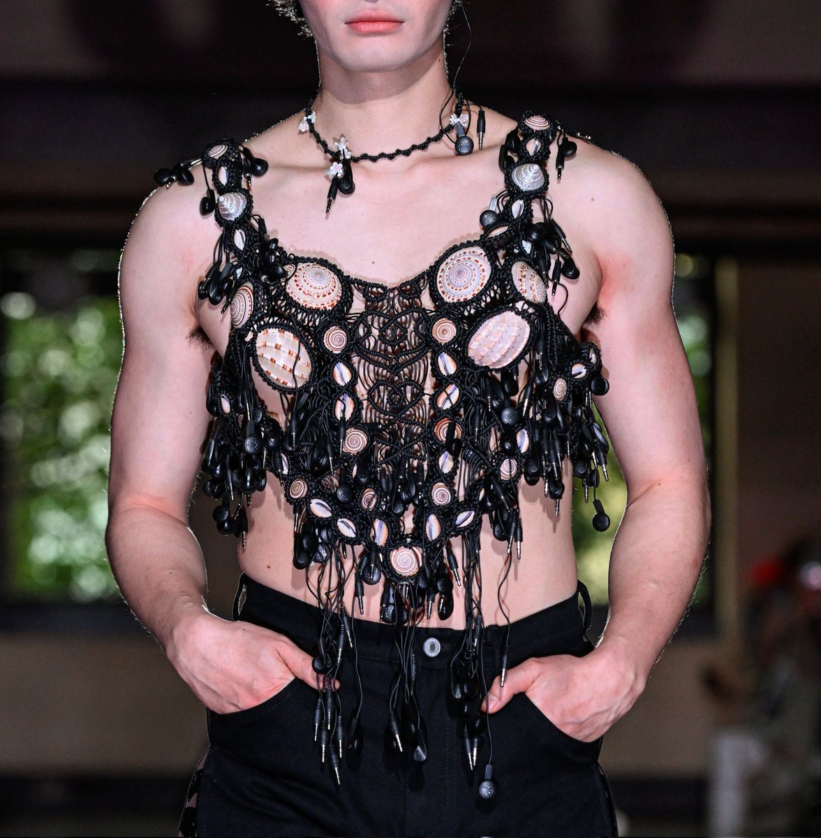 gastt Fashion tweet media