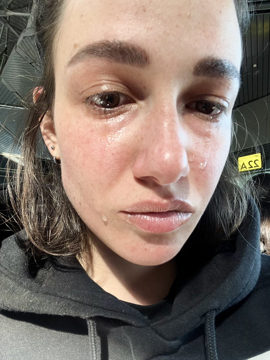 Polly ❤️ tweet media