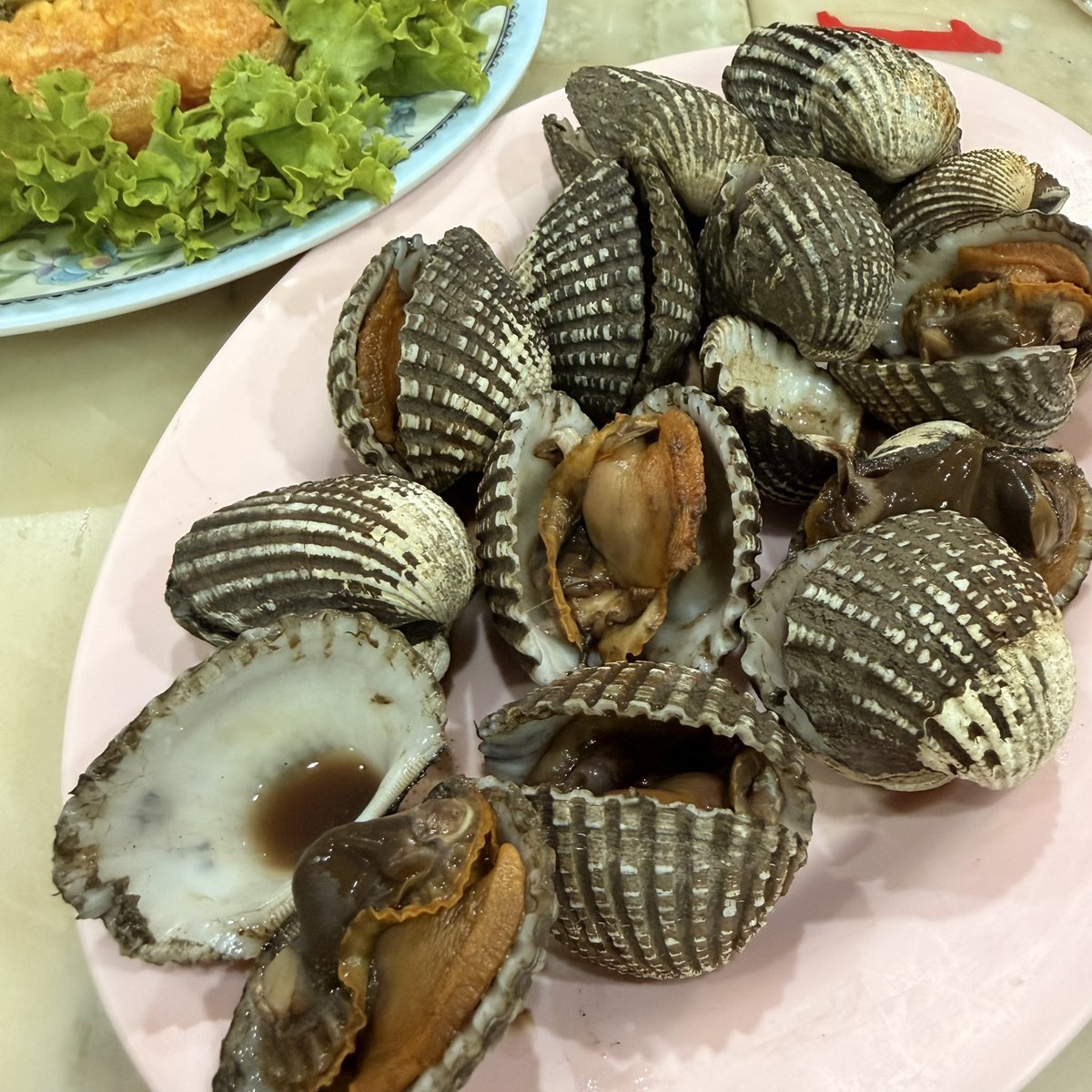 うぇあ/ware tweet media