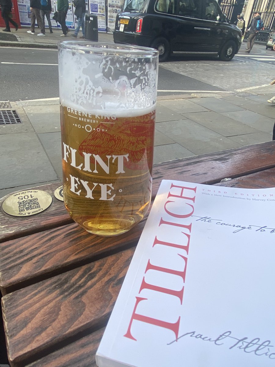 Emily Kate tweet media