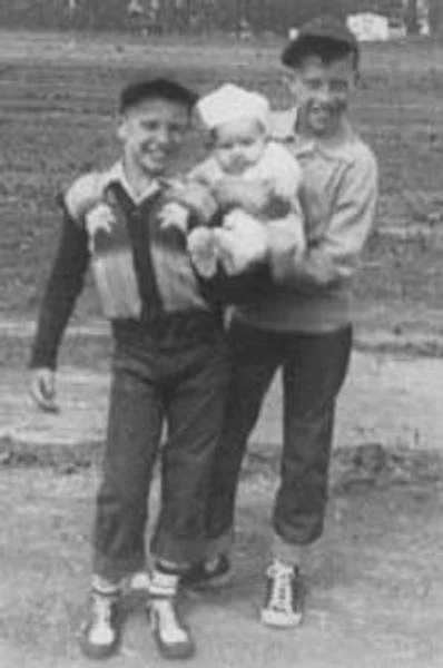 Vietnam Vet Memorial tweet media