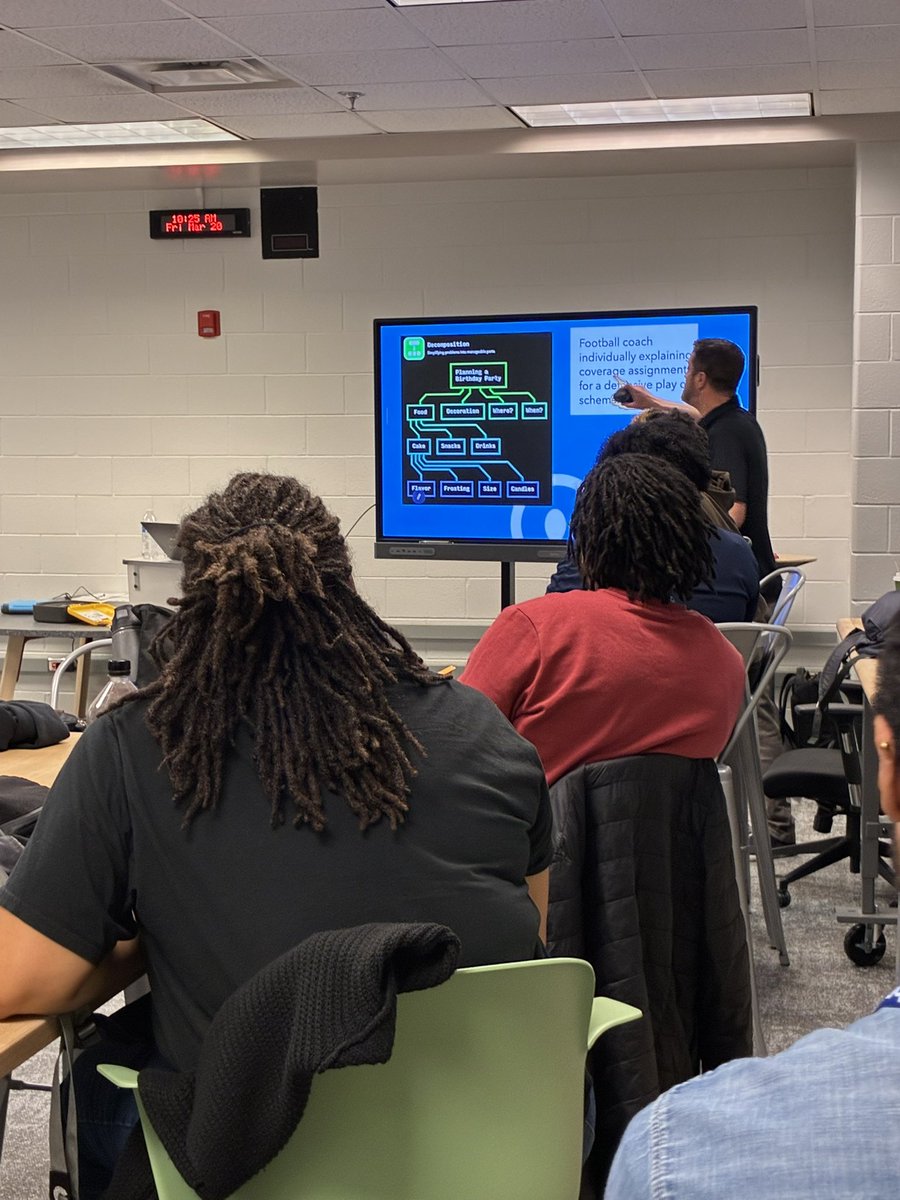 Jennifer Thomas tweet media