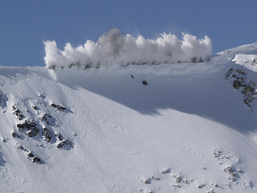 the_gallaghers1's tweet photo. Cornice Blast
https://t.co/EZX9W5lEv9
#CorniceBlast #BillGallagherPhotography #AvalancheControl #RockyMountains #WinterInTheMountains #BuyIntoArt #GiftIdeas #WallArt https://t.co/5tDlFra0Xt