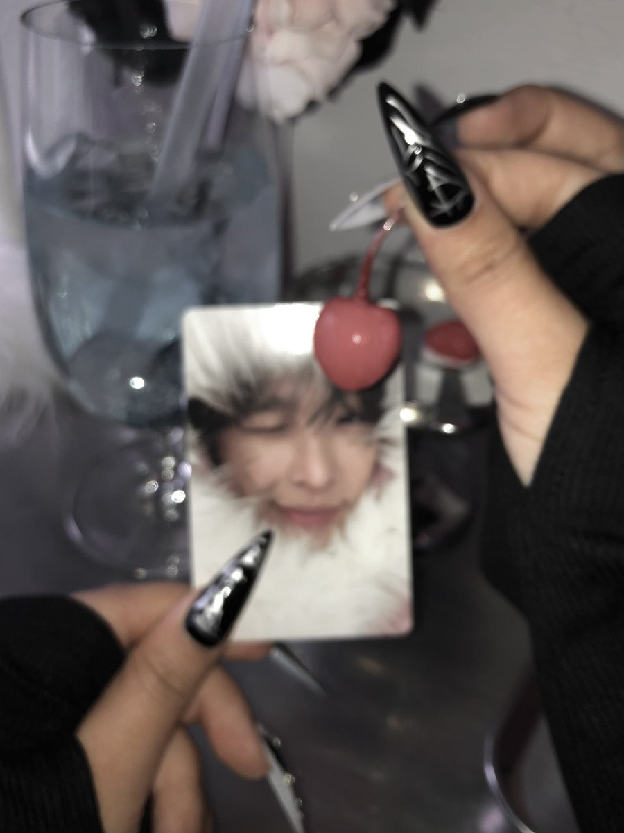 리군*.+ﾟ tweet media