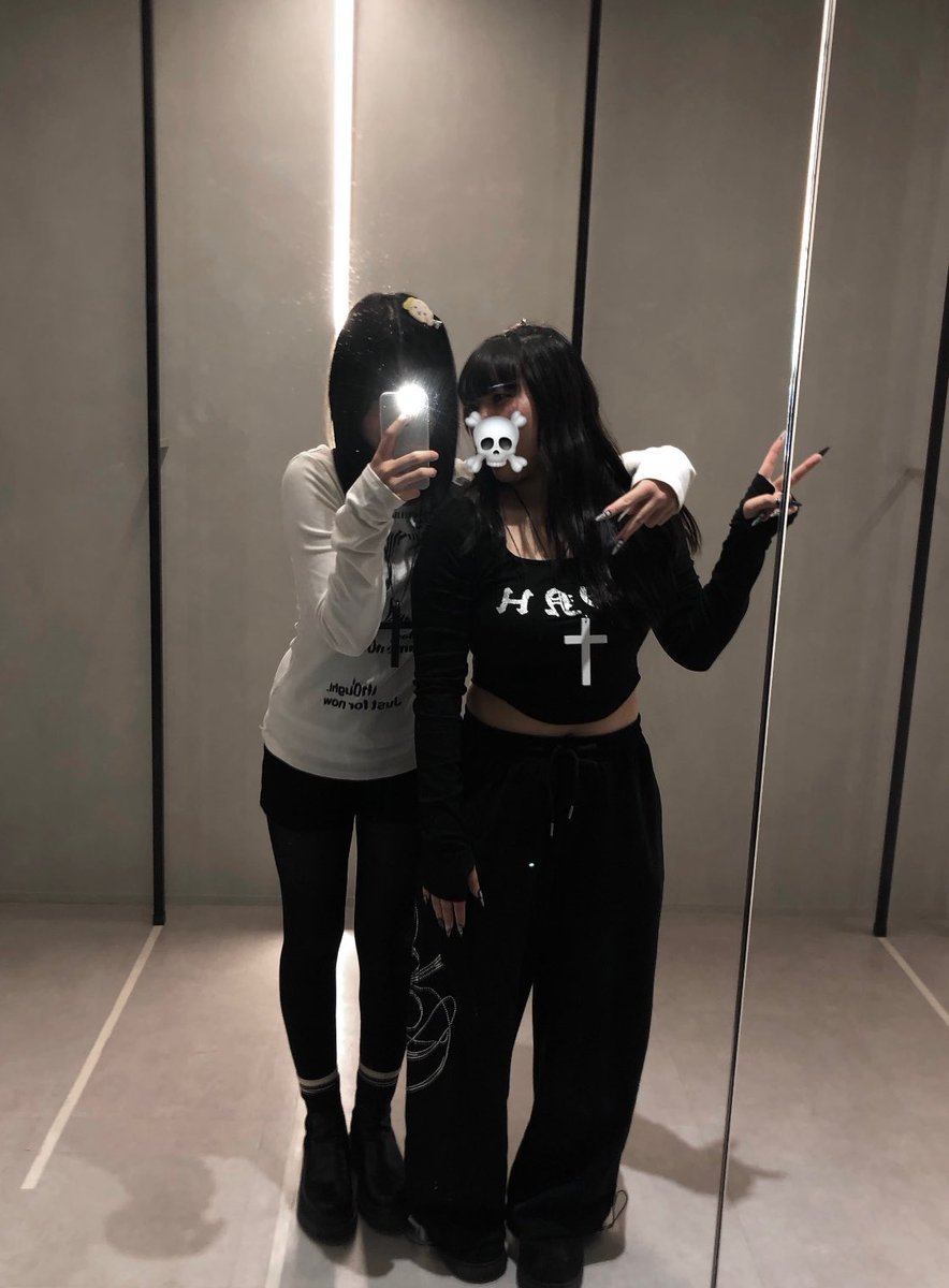 리군*.+ﾟ tweet media