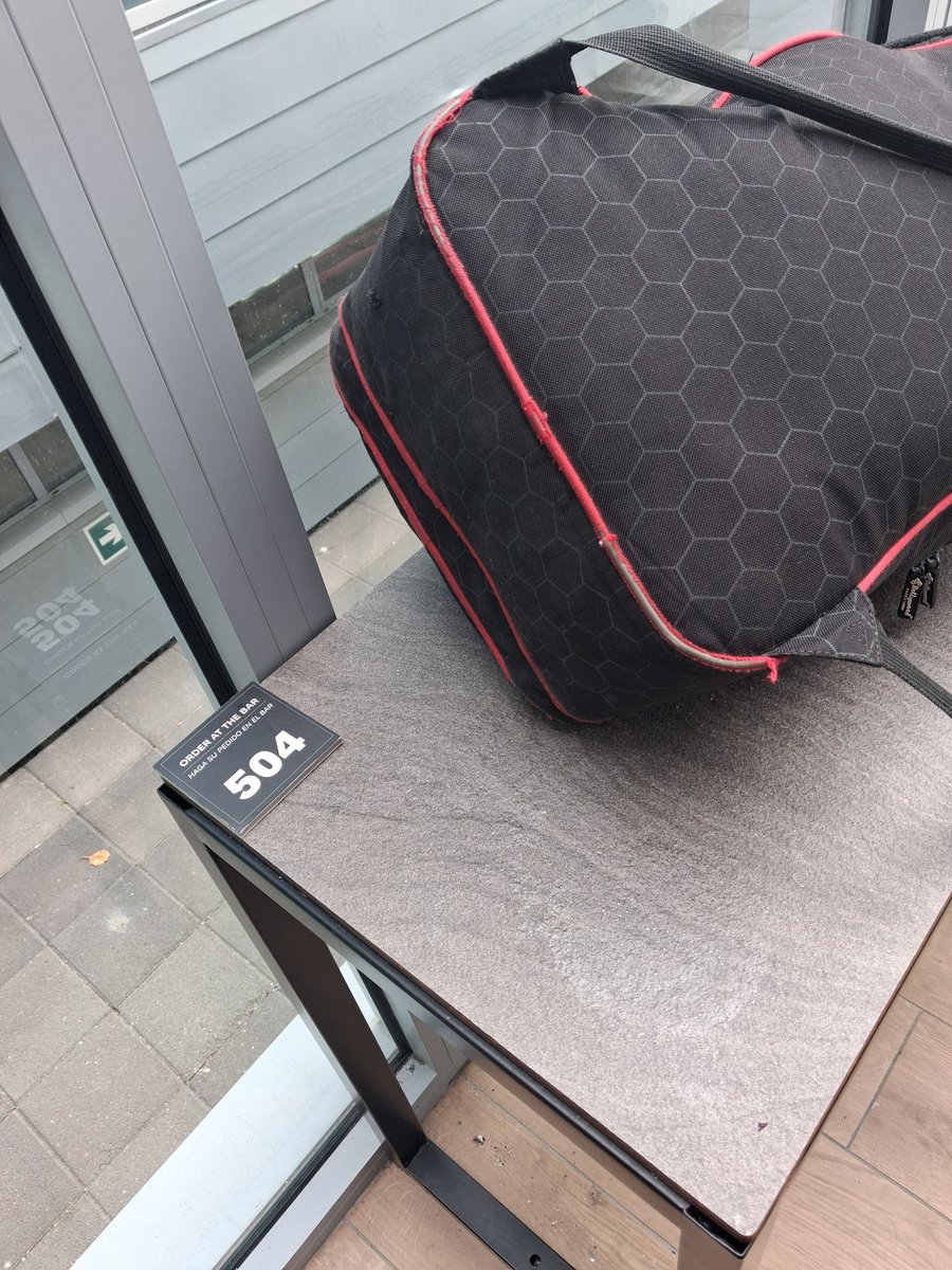 Baz, Wacky worm tweet media