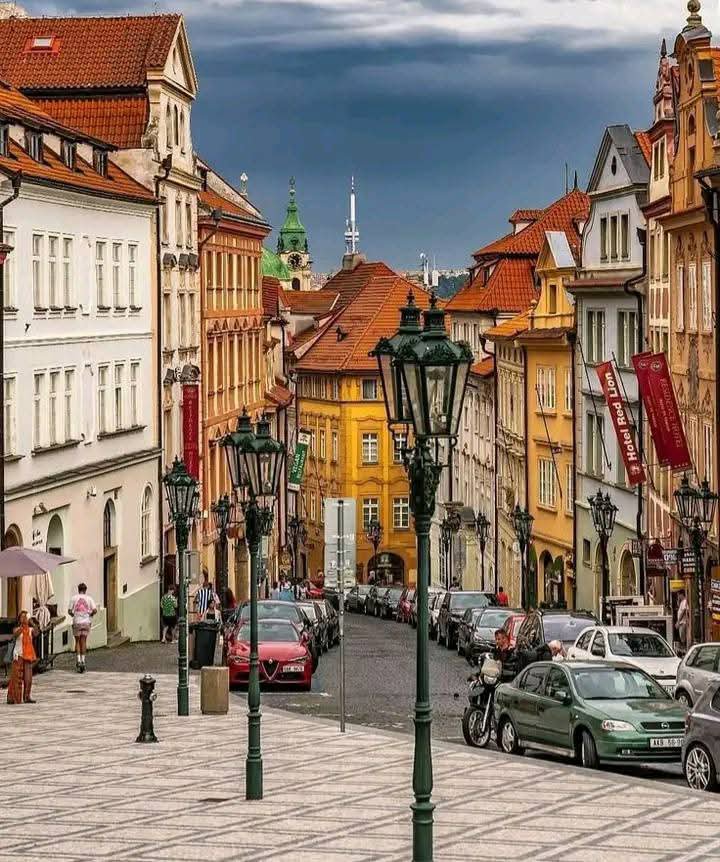 NRI Travelogue tweet media