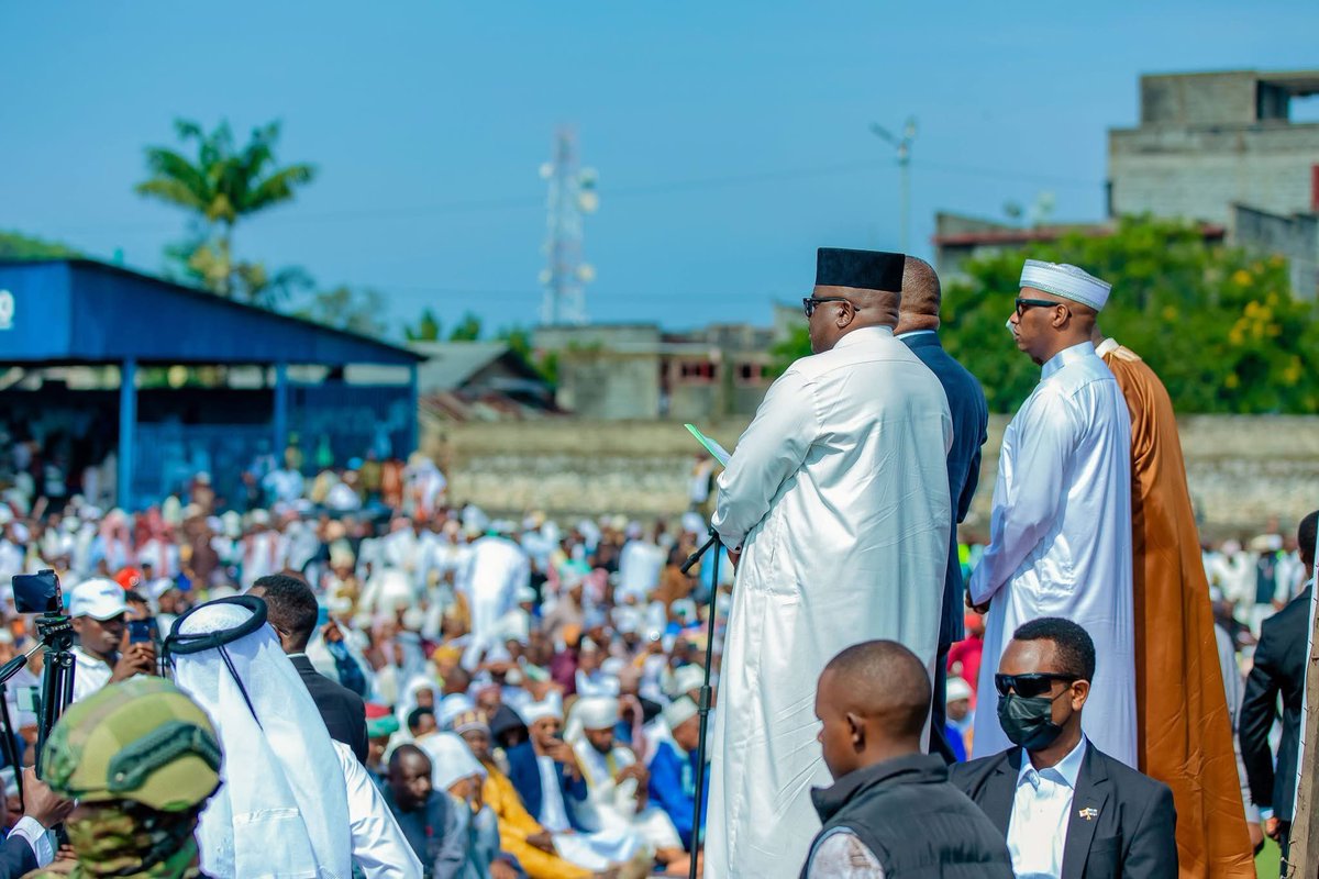 kivunewstoday's tweet image. #Goma: les fidèles #musulmans clôturent le mois sacré de ramadan par une prière d'Idil Fitri en présence des quelques autorités.