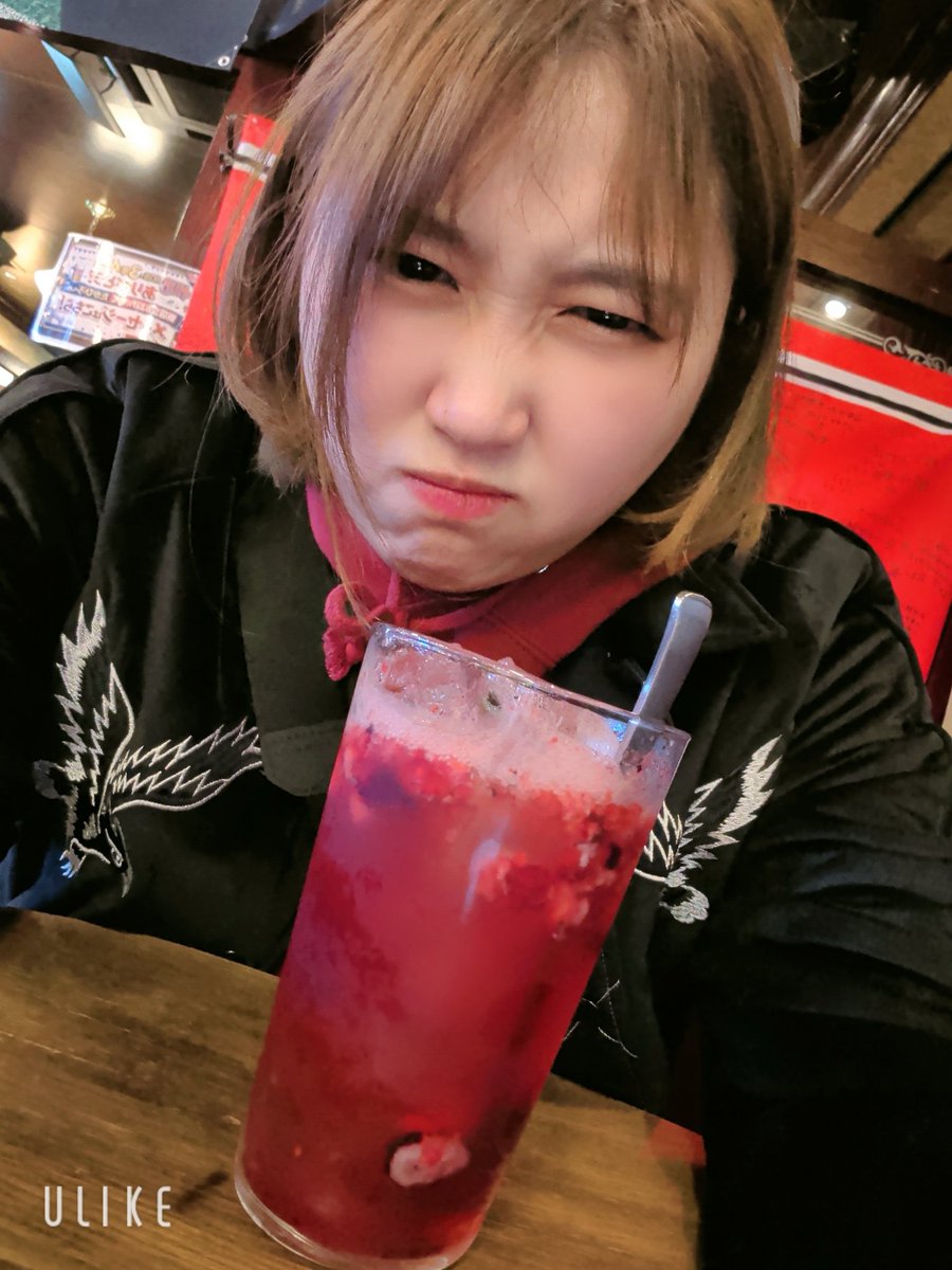 KOZADAYO's tweet photo. やけ酒 https://t.co/N06QWPyEyA
