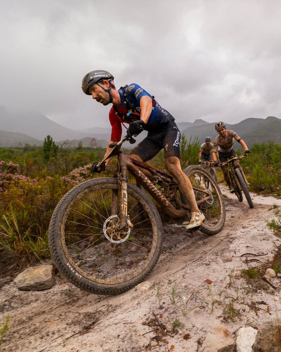 Complete Cyclist tweet media