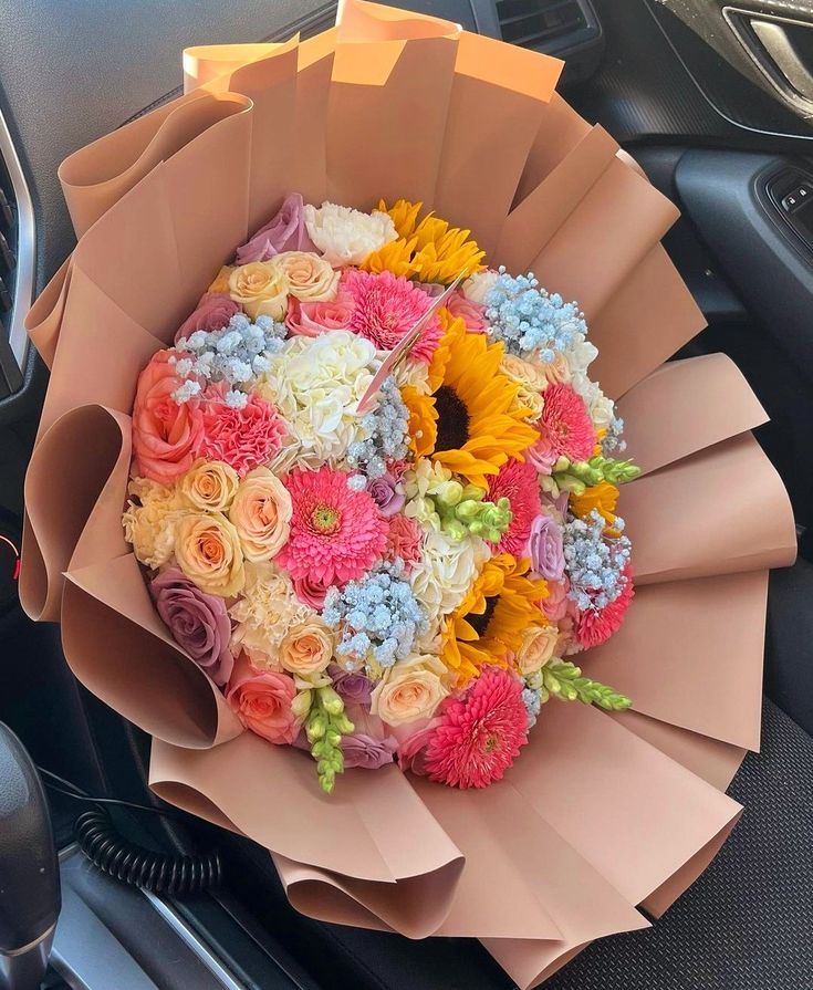 Flower Flicks tweet media