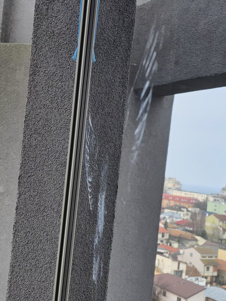 I guess this was quite painful. A pigeon slammed directly into the window as it didn't realize it's there, leaving the shape of his body and wings on the glass 😱 S26U, standard cam app, 24MP, 1.3x