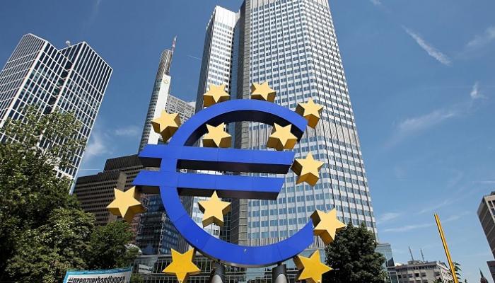 ArgaamIM's tweet photo. بدأ البنك المركزي الأوروبي في توجيه استفسارات مكثفة للمقرضين في منطقة اليورو حول تداعيات الحرب الأمريكية الإسرائيلية على إيران، مستهدفاً تقييم التأثيرات المباشرة وغير المباشرة للصراع على عمليات البنوك وأوضاع عملائها، بحسب تقرير.

لمزيد من التفاصيل: https://t.co/eV3Tldy694 https://t.co/9CnogXirM6