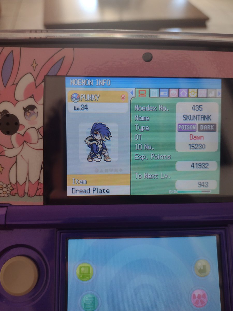 Emanuelily tweet media