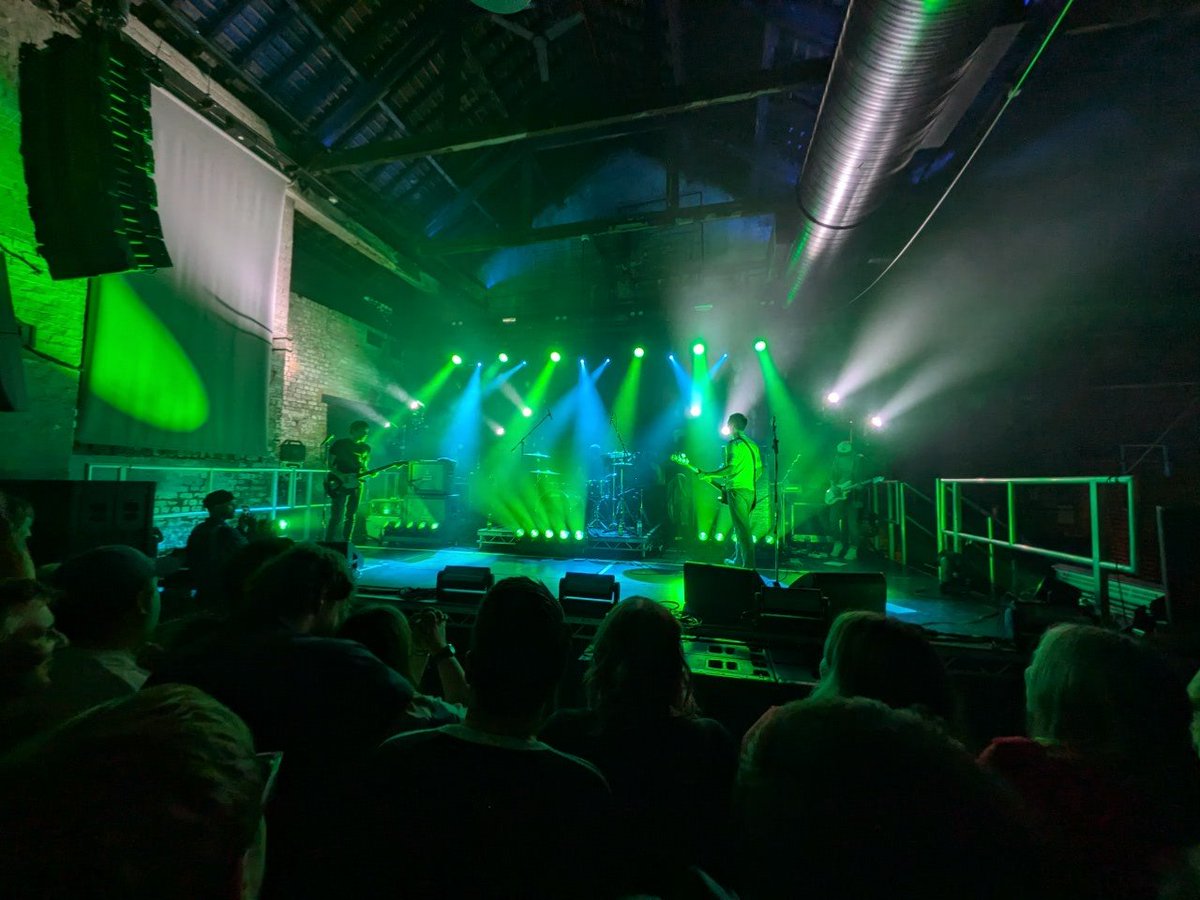 strachanio's tweet photo. @thecribs @BoilerShopNCL https://t.co/DpeCmGaXKH