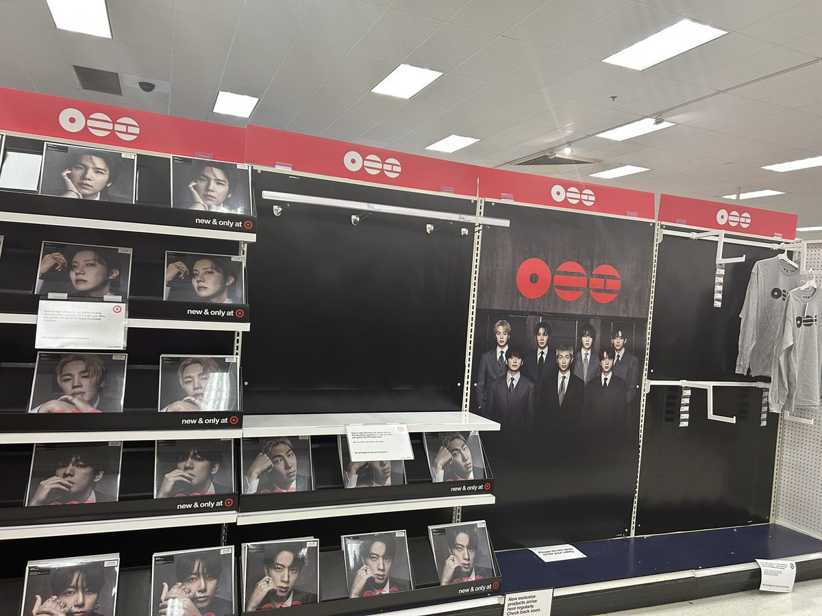 Bee⁷🧸IS SEEING BTS 𝜗𝜚 ˖ ݁𖥔 ݁˖ tweet media