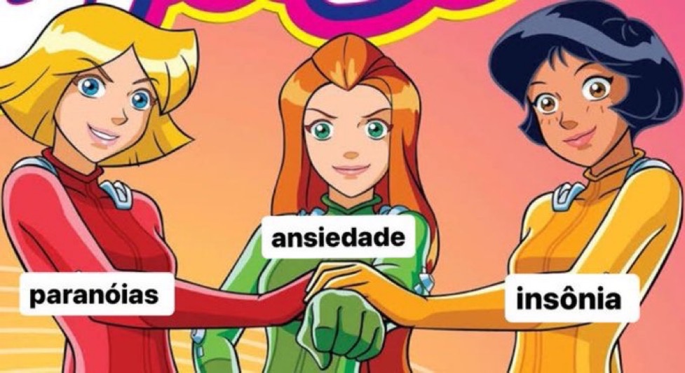 *me deito pra dormir*

meu cérebro: