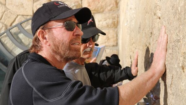 Pan Tony tweet media