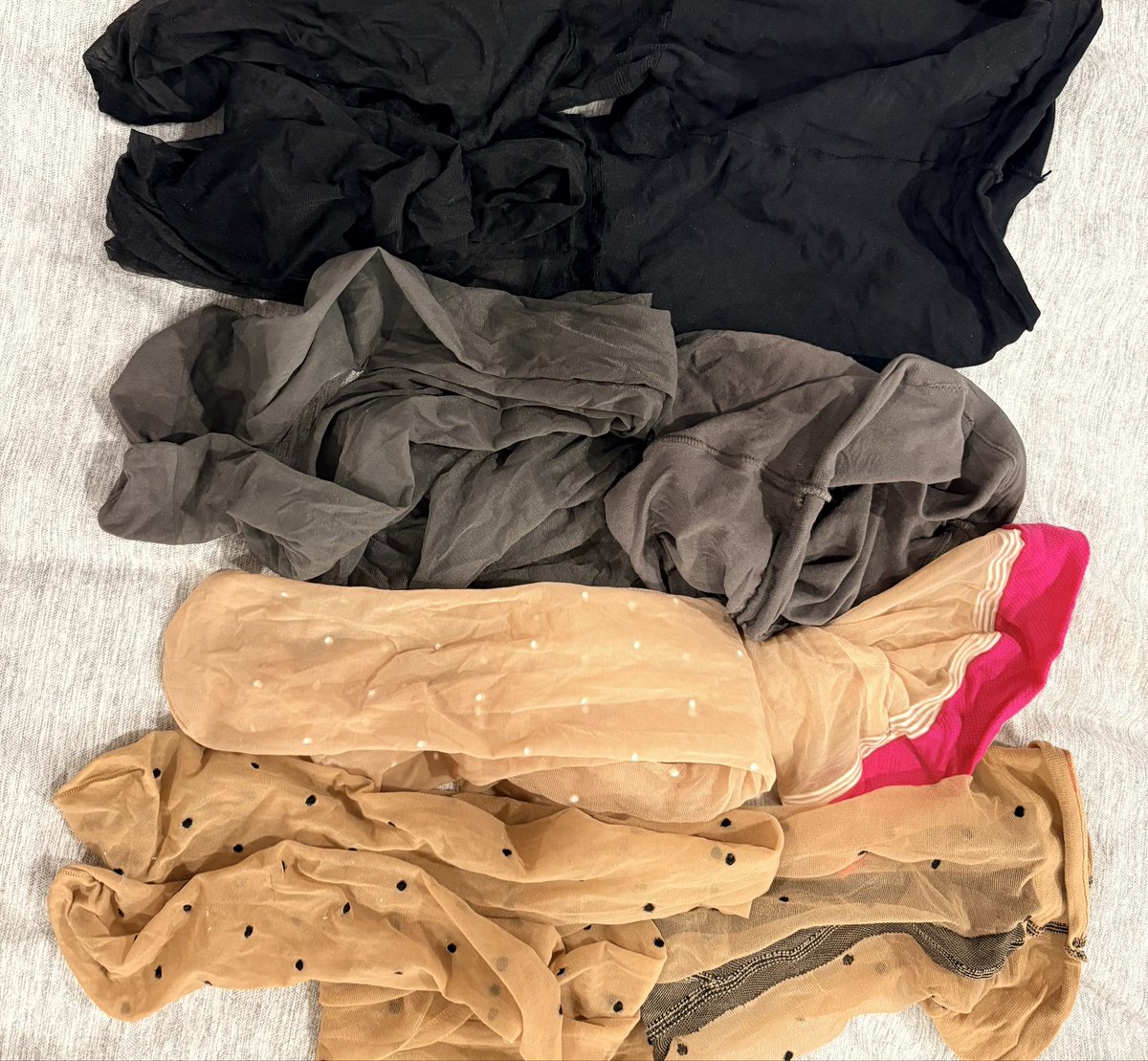 ChloeInNylons tweet media